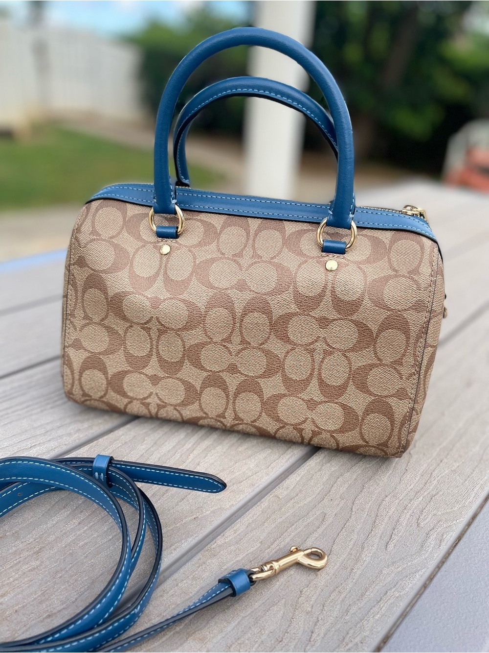 Coach Medium Signature Rowen with Blue Trim - Picture 9 of 9